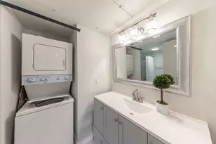 10811 Richmond Ave, Houston, TX 77042 - Photo 20