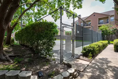 10811 Richmond Avenue #8, Houston, TX 77042 - Photo 24