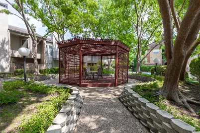 10811 Richmond Avenue #8, Houston, TX 77042 - Photo 28