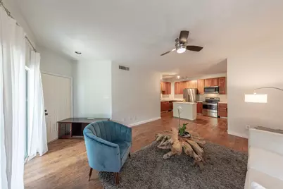 10811 Richmond Avenue #8, Houston, TX 77042 - Photo 10