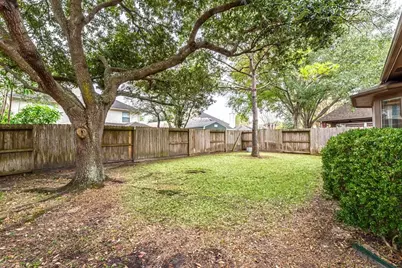 9815 Rock Pass Drive, Houston, TX 77064 - Photo 40