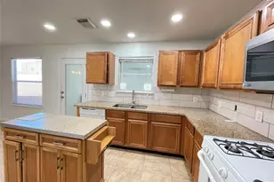 2522 Shearwater Bend Dr, Humble, TX 77396 - Photo 12