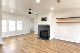2897 Settler's Way Dr, Sealy, TX 77474 - Photo 4