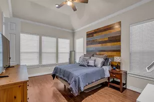 2835 Clinton Dr, Houston, TX 77020 - Photo 16