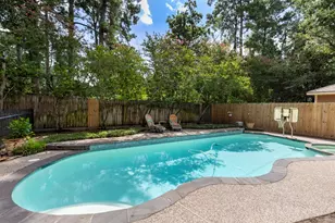 13214 Fawcett Dr, Houston, TX 77069 - Photo 2
