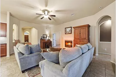 18115 Oliveria Way, Houston, TX 77044 - Photo 12