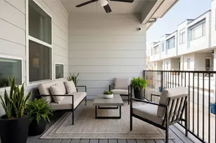 2106 Dennis St, Houston, TX 77004 - Photo 2