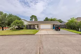 12830 Point Aquarius Blvd, Willis, TX 77318 - Photo 32