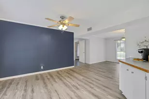 2403 Rosebud St, Nederland, TX 77627 - Photo 12