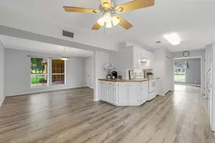 2403 Rosebud St, Nederland, TX 77627 - Photo 16