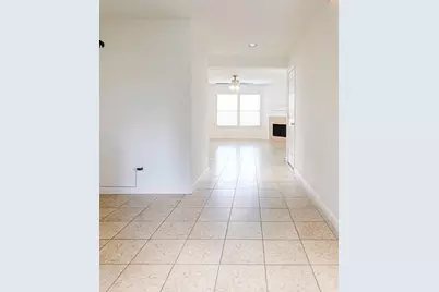 2542 Skyview Point Drive, Houston, TX 77047 - Photo 2