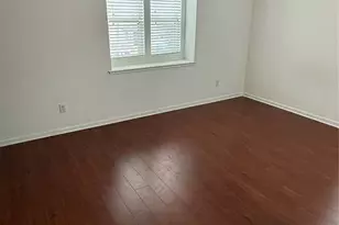 2542 Skyview Point Dr, Houston, TX 77047 - Photo 10