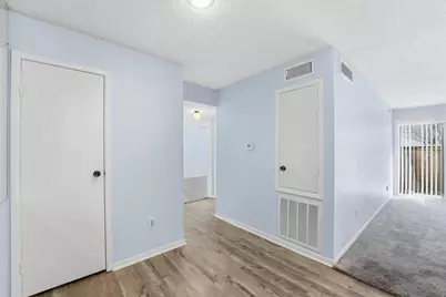 3919 Fairmont Parkway #227, Pasadena, TX 77504 - Photo 8