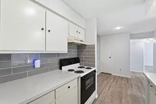 3919 Fairmont Pkwy, Pasadena, TX 77504 - Photo 12