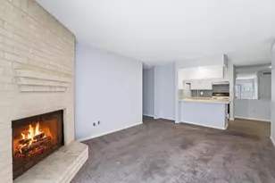 3919 Fairmont Pkwy, Pasadena, TX 77504 - Photo 6