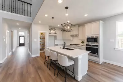 2016 Woodland Park Court, Conroe, TX 77384 - Photo 8