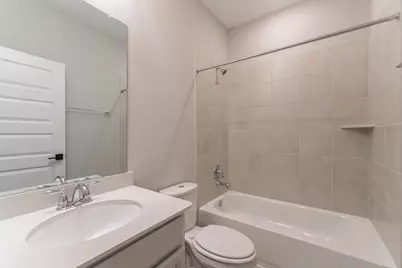 2016 Woodland Park Court, Conroe, TX 77384 - Photo 32