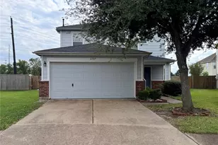 6507 Hawthorne Falls Ln, Houston, TX 77049 - Photo 2