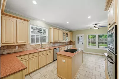 14714 Sandy Creek Drive, Houston, TX 77070 - Photo 20