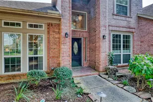 1123 Wellshire Dr, Katy, TX 77494 - Photo 2