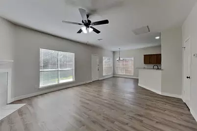 30802 Sifton Drive, Spring, TX 77386 - Photo 2