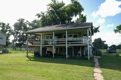 29523 County Road 25, Damon, TX 77430 - Photo 34