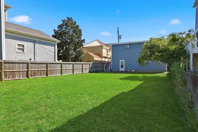 1415 Ball, Galveston, TX 77550 - Photo 8