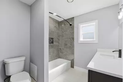 1415 Ball, Galveston, TX 77550 - Photo 24