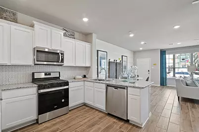 2239 Seven Oaks Boulevard #13, Tomball, TX 77375 - Photo 6