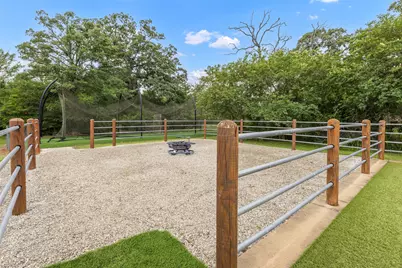 654 Navasota Ridge, Navasota, TX 77868 - Photo 28