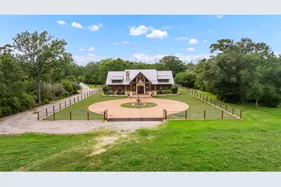 654 Navasota Ridge, Navasota, TX 77868 - Photo 2