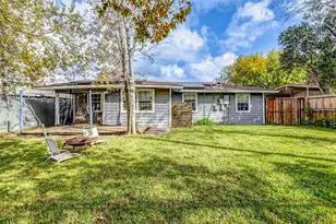 3704 Malone Dr, Pasadena, TX 77503 - Photo 2