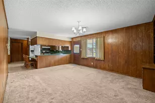 674 N Polk, Giddings, TX 78942 - Photo 6