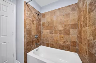 1221 Cedar Post Ln, Houston, TX 77055 - Photo 18