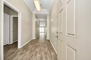 16510 Brightling Ln, Houston, TX 77090 - Photo 2