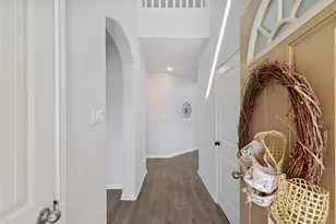 12242 N Chestnut Hls Dr, Conroe, TX 77303 - Photo 6