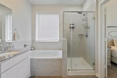 12242 N Chestnut Hills Drive, Conroe, TX 77303 - Photo 16