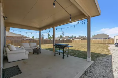 12242 N Chestnut Hills Drive, Conroe, TX 77303 - Photo 32