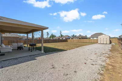 12242 N Chestnut Hills Drive, Conroe, TX 77303 - Photo 28