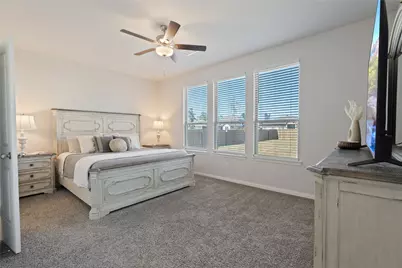 12242 N Chestnut Hills Drive, Conroe, TX 77303 - Photo 14