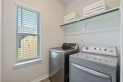 12242 N Chestnut Hills Drive, Conroe, TX 77303 - Photo 20