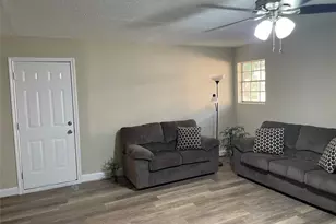 707 Hildred Ave, Conroe, TX 77303 - Photo 18