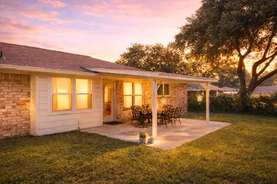 707 Hildred Avenue, Conroe, TX 77303 - Photo 2