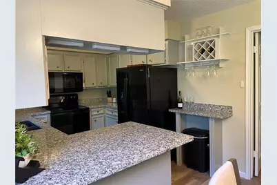 707 Hildred Avenue, Conroe, TX 77303 - Photo 20