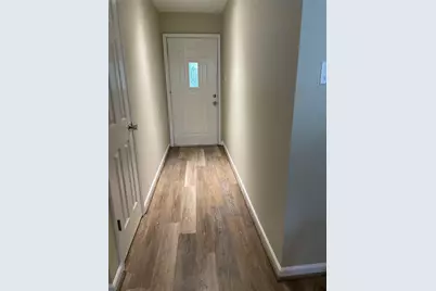 707 Hildred Avenue, Conroe, TX 77303 - Photo 2