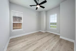 10506 Sutter Crk Dr, Iowa Colony, TX 77583 - Photo 4