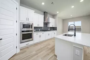 10506 Sutter Crk Dr, Iowa Colony, TX 77583 - Photo 8