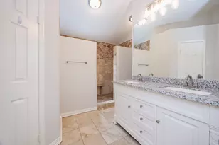 86 W Stony Bridge Cir, The Woodlands, TX 77381 - Photo 30