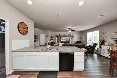 127 Worley Way, Huntsville, TX 77320 - Photo 20