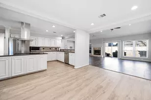 11802 Poplar Creek Dr, Houston, TX 77077 - Photo 14